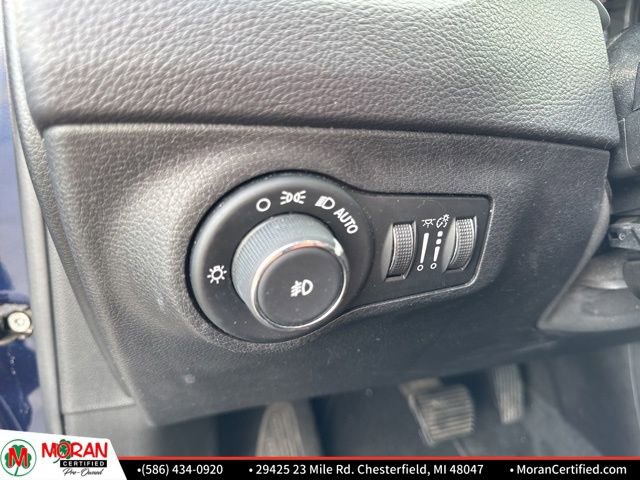 Used 2018 Jeep Compass Limited image 15