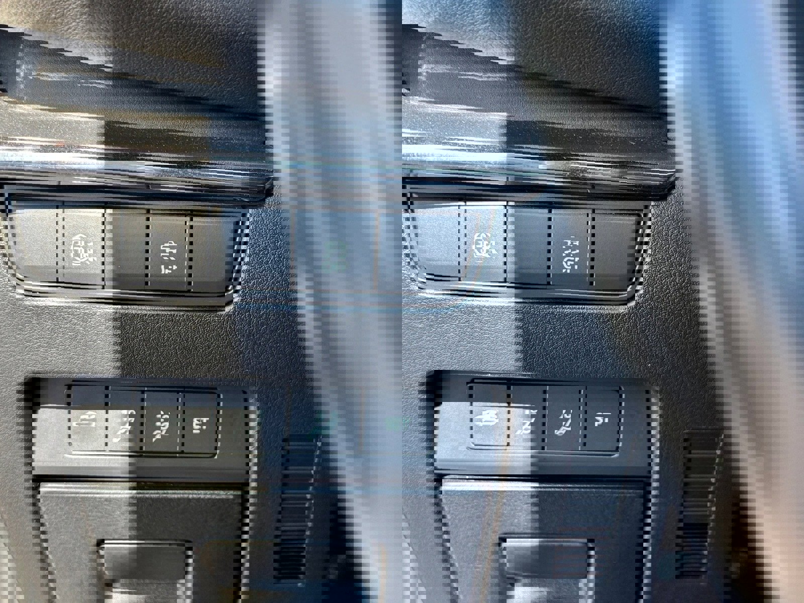 Used 2024 MAZDA MAZDA3 s image 28