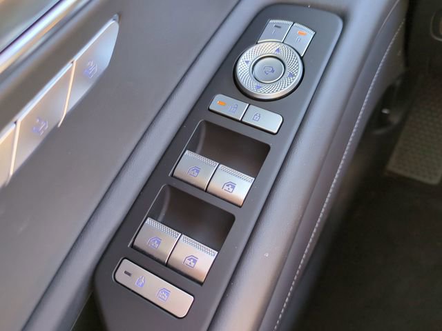 Certified 2025 Genesis GV80 2.5T Standard AWD/4WD image 21