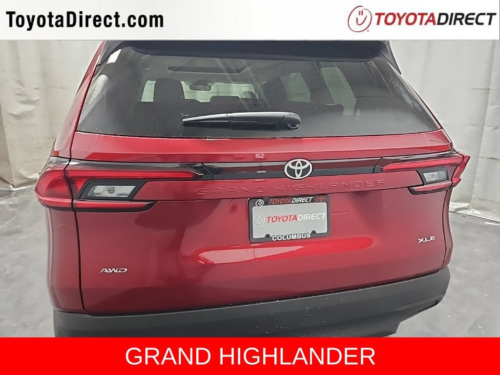 New 2026 Toyota Grand Highlander AWD image 6