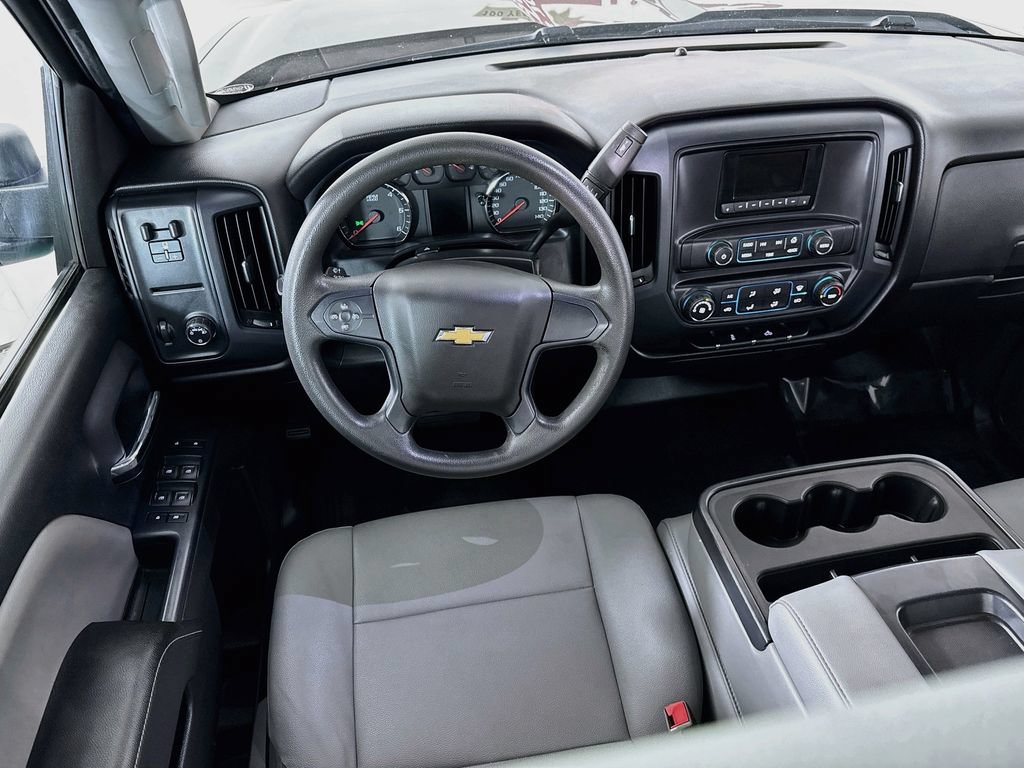 Used 2015 Chevrolet Silverado 2500 W/T RWD image 3
