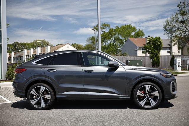 New 2026 Audi SQ5 Premium Plus AWD/4WD image 4