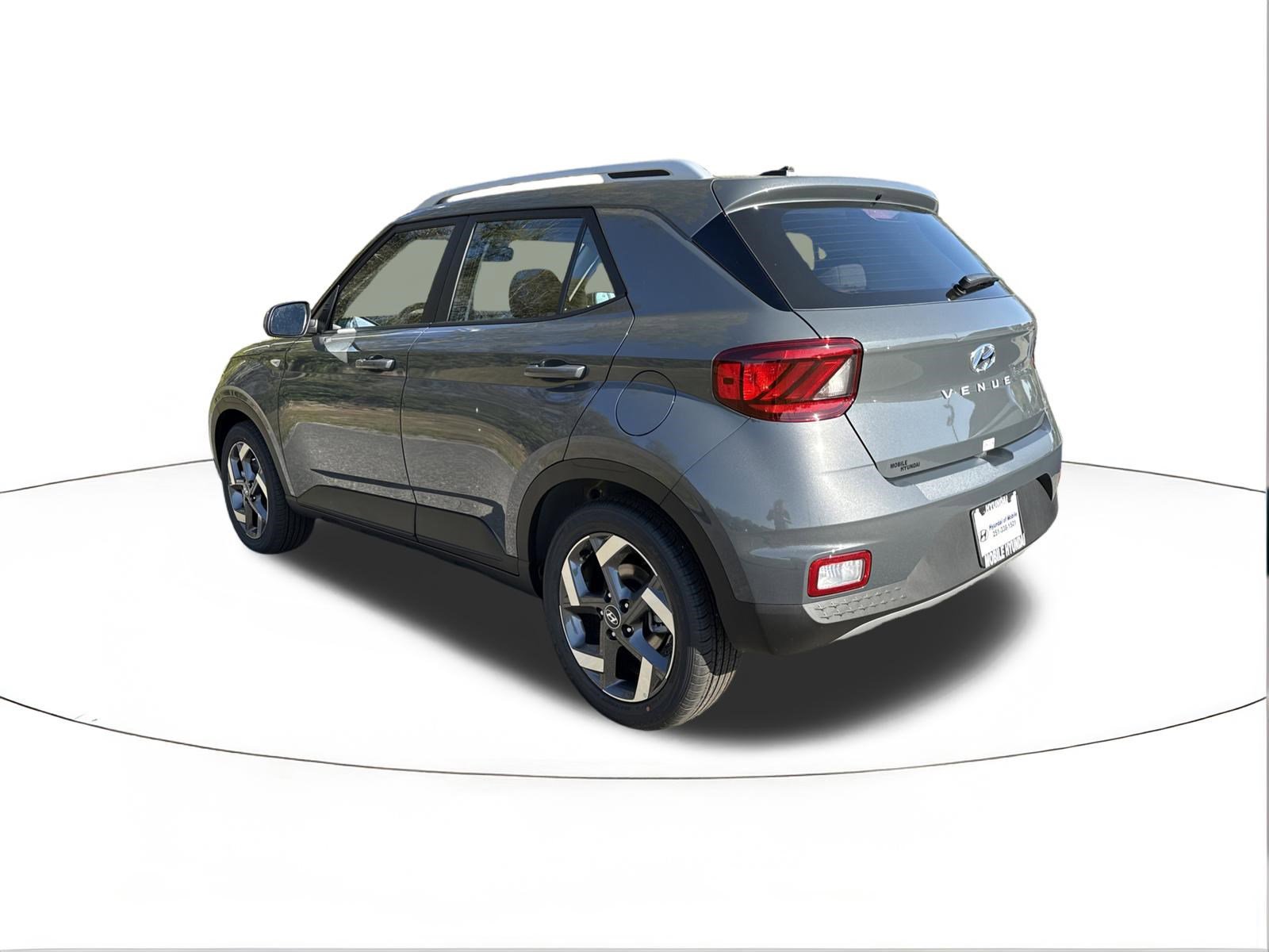 New 2026 Hyundai Venue SEL image 5