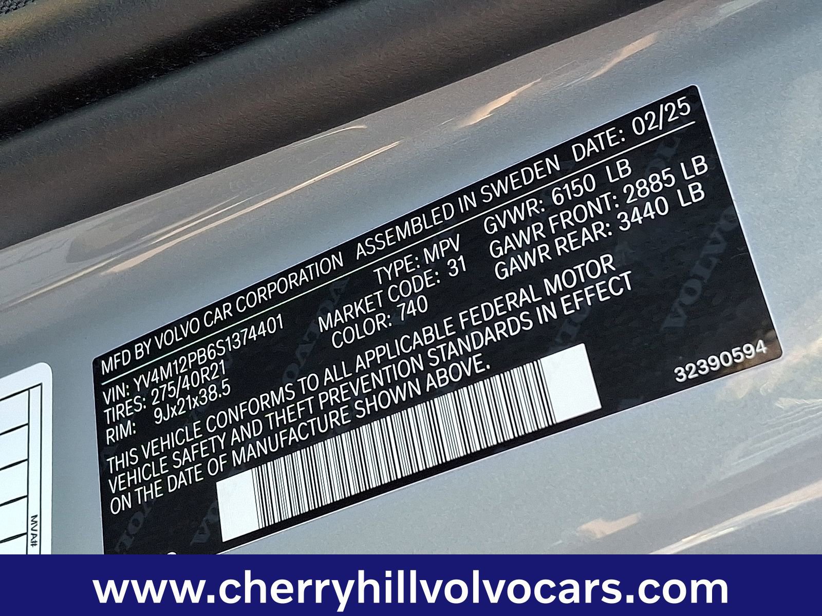 Certified 2025 Volvo XC90 B5 Plus image 28