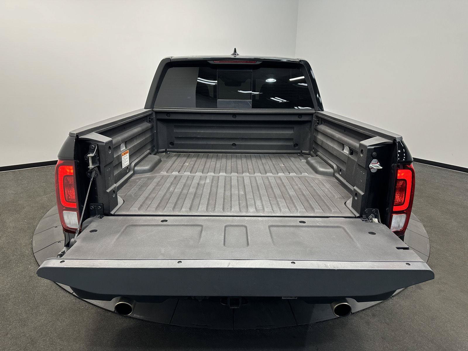 Certified 2024 Honda Ridgeline RTL image 27