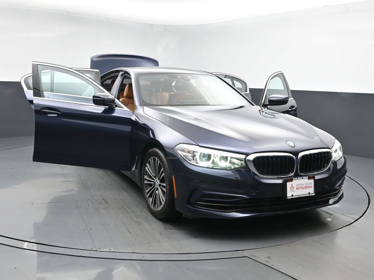 Used 2019 BMW 540i xDrive w/ Convenience Package AWD/4WD image 26