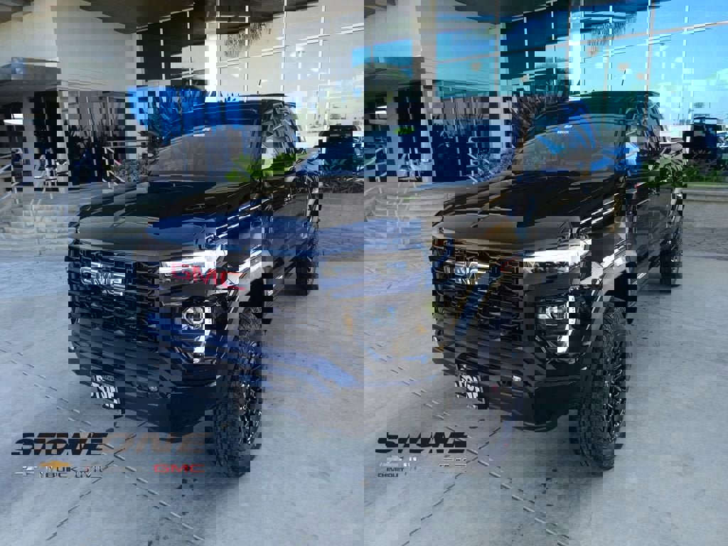 New 2026 GMC Canyon Elevation w/ Convenience Package image 3