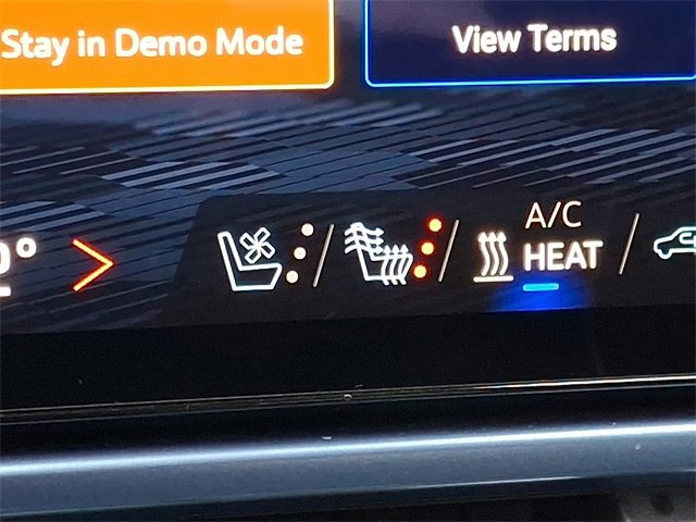 New 2026 Chevrolet Equinox EV LT image 15