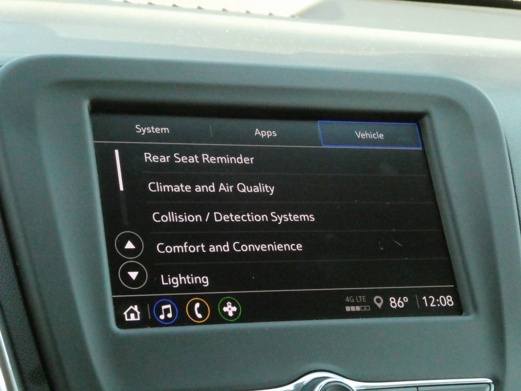 Used 2024 Chevrolet Equinox LT image 39