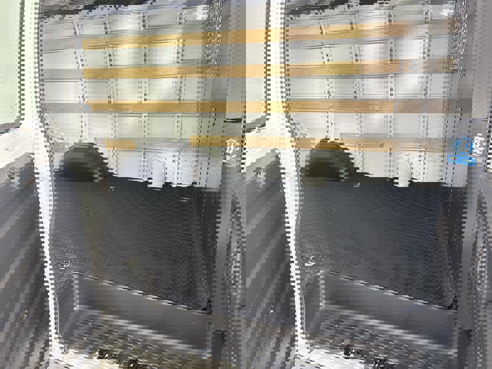 Used 2024 GMC Savana 2500 w/ Driver Convenience Package image 26