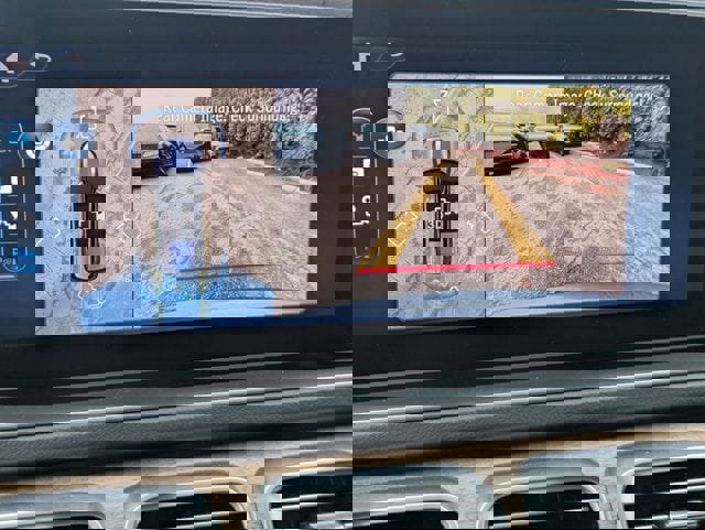 Used 2025 Mercedes-Benz GLS 450 4MATIC image 9