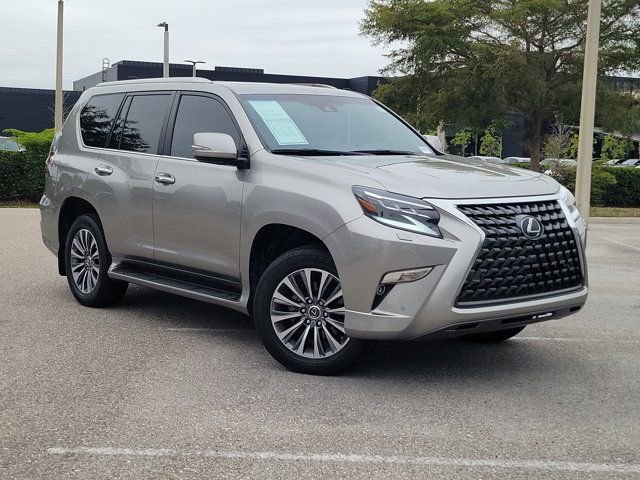 Used 2023 Lexus GX 460 Luxury w/ Accessory Package image 35