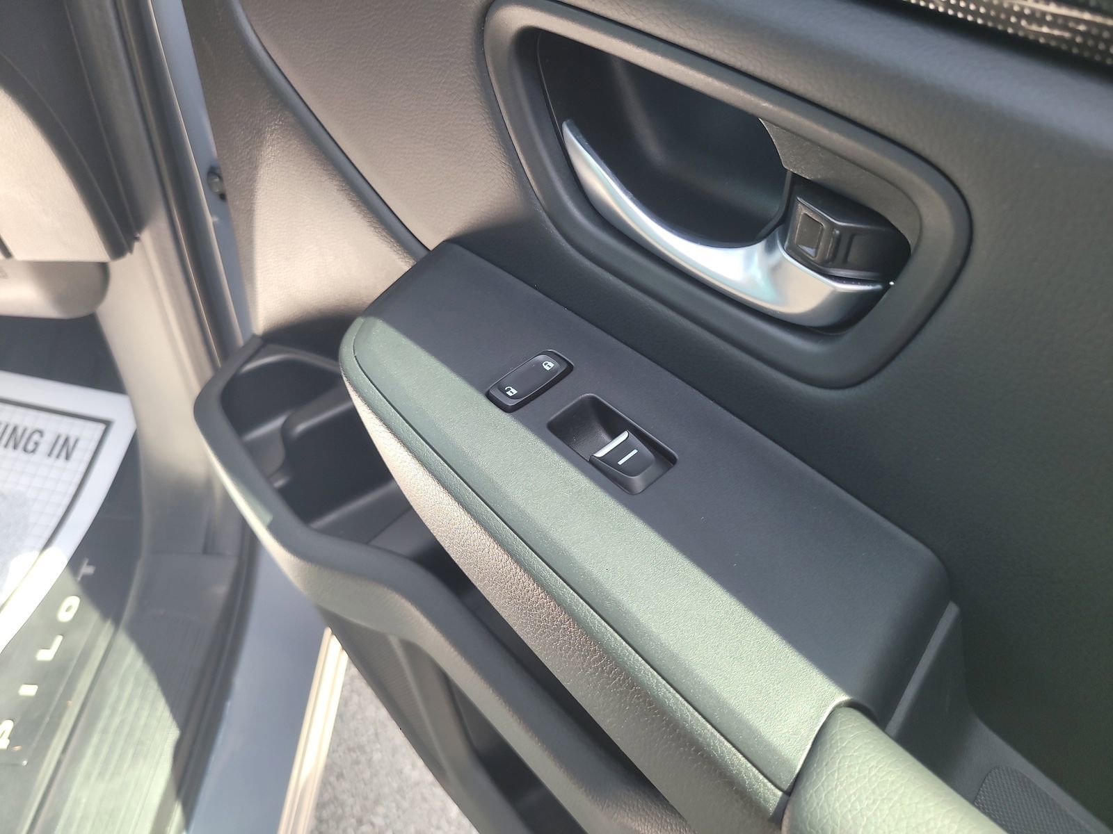 Certified 2025 Honda Pilot Elite image 33