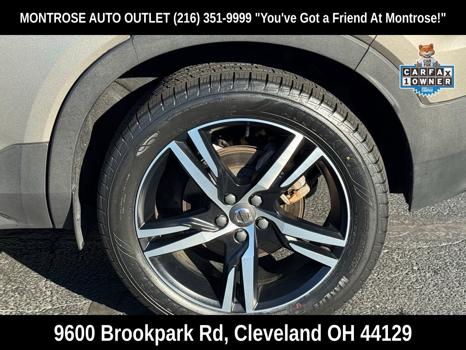 Used 2022 Volvo XC40 T5 R-Design w/ Climate Package image 57