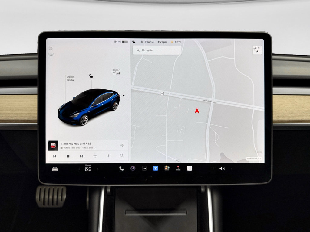 Used 2020 Tesla Model 3 Performance image 9