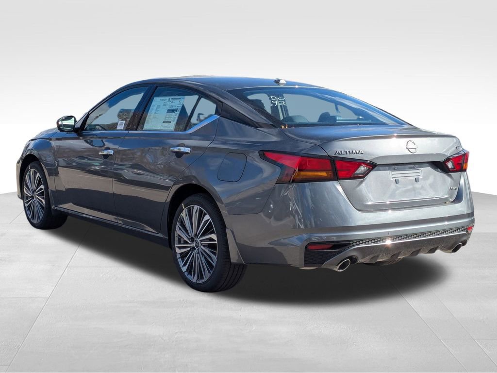 New 2025 Nissan Altima 2.5 SL image 11