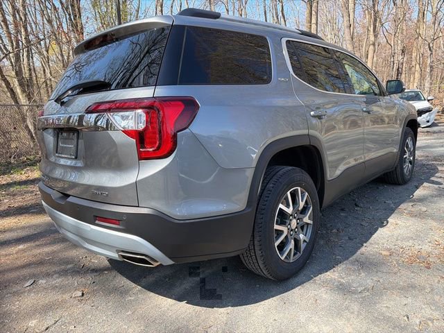 Used 2023 GMC Acadia SLT AWD/4WD image 3