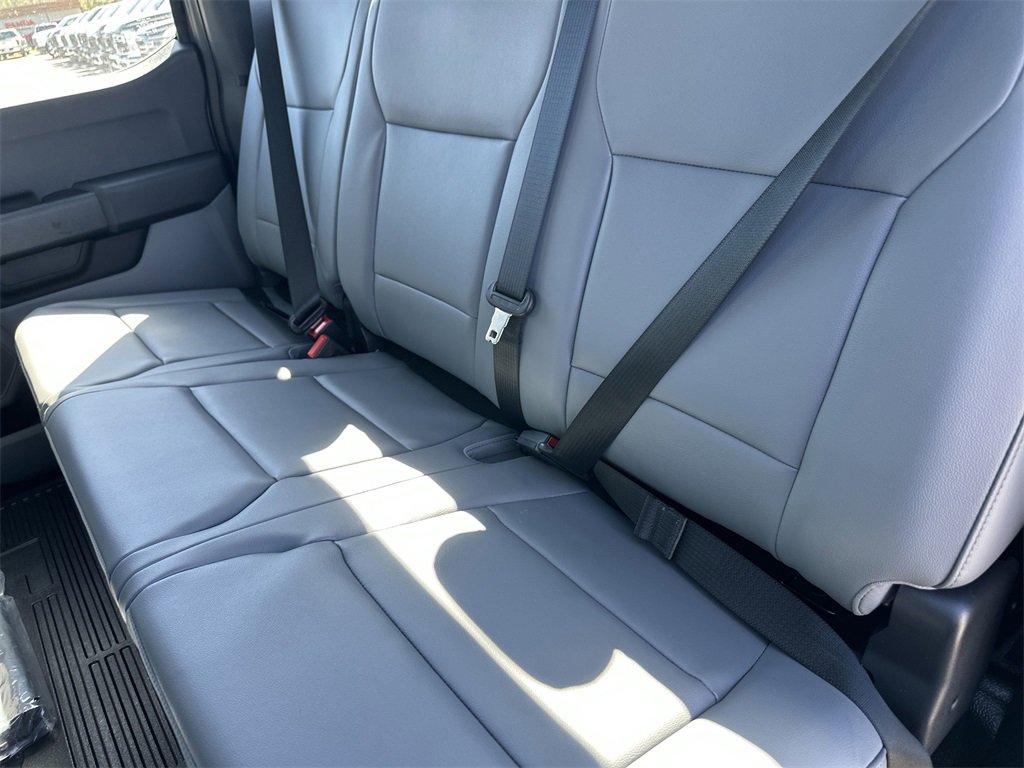 New 2025 Ford F250 XL w/ XL Chrome Package image 34