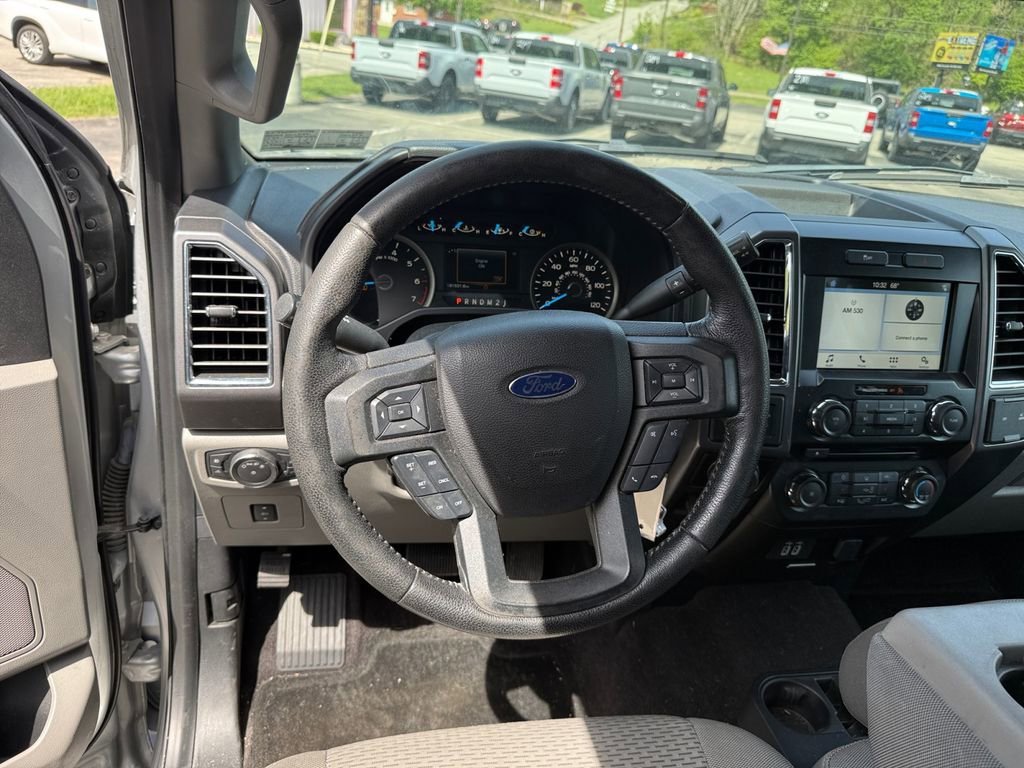 Used 2016 Ford F150 XLT w/ Equipment Group 302A Luxury AWD/4WD image 15