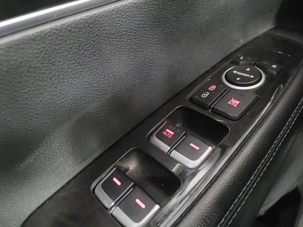 Used 2018 Kia Sorento LX image 27