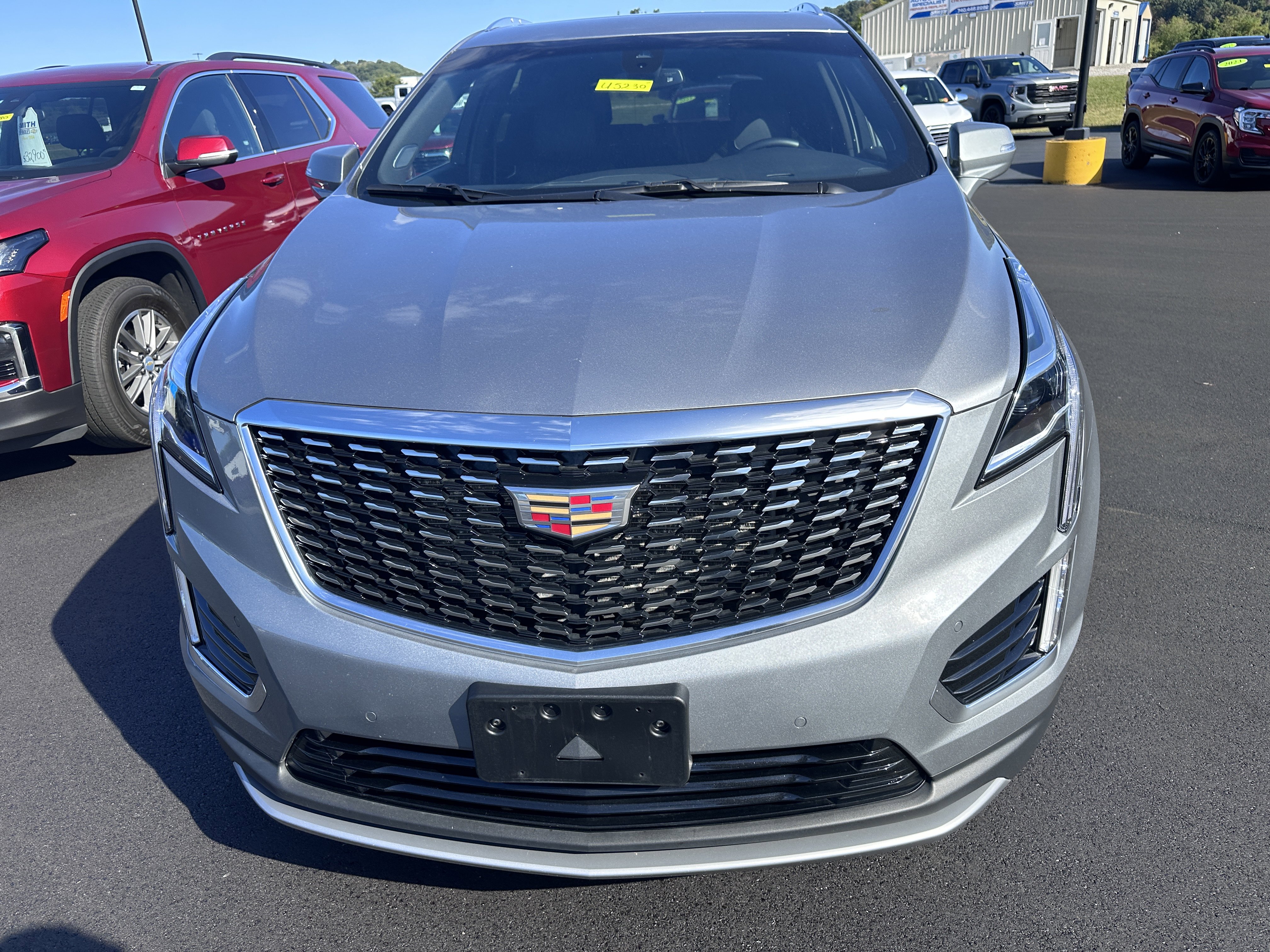 Used 2025 Cadillac XT5 Premium Luxury image 6