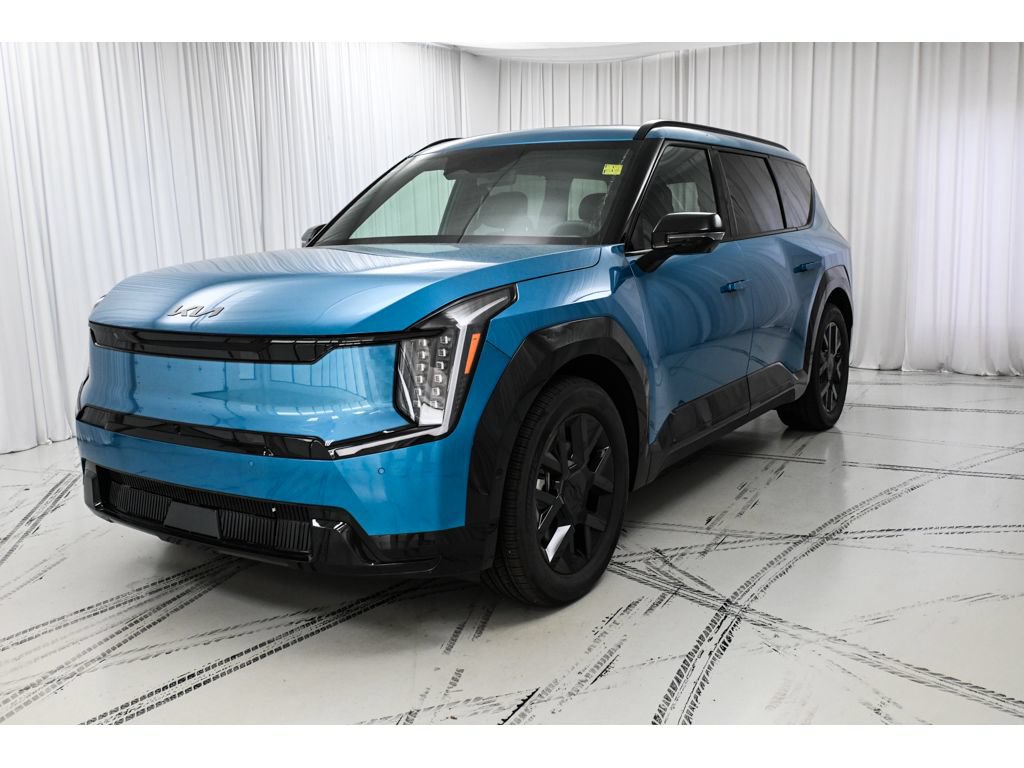 New 2026 Kia EV9 Land w/ Nightfall Edition Package AWD/4WD image 4