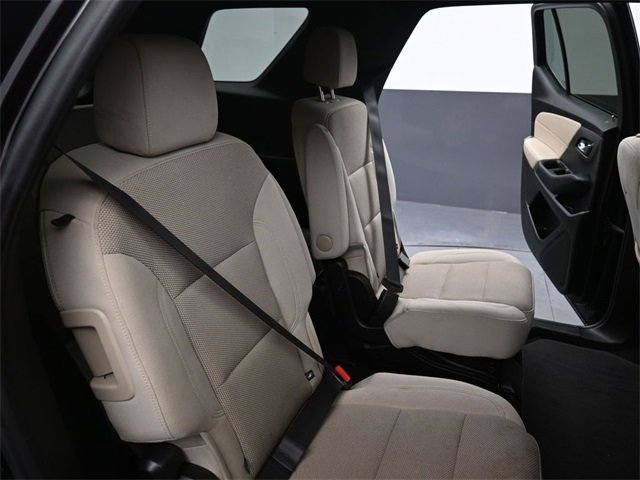 Used 2022 Chevrolet Traverse LT image 22