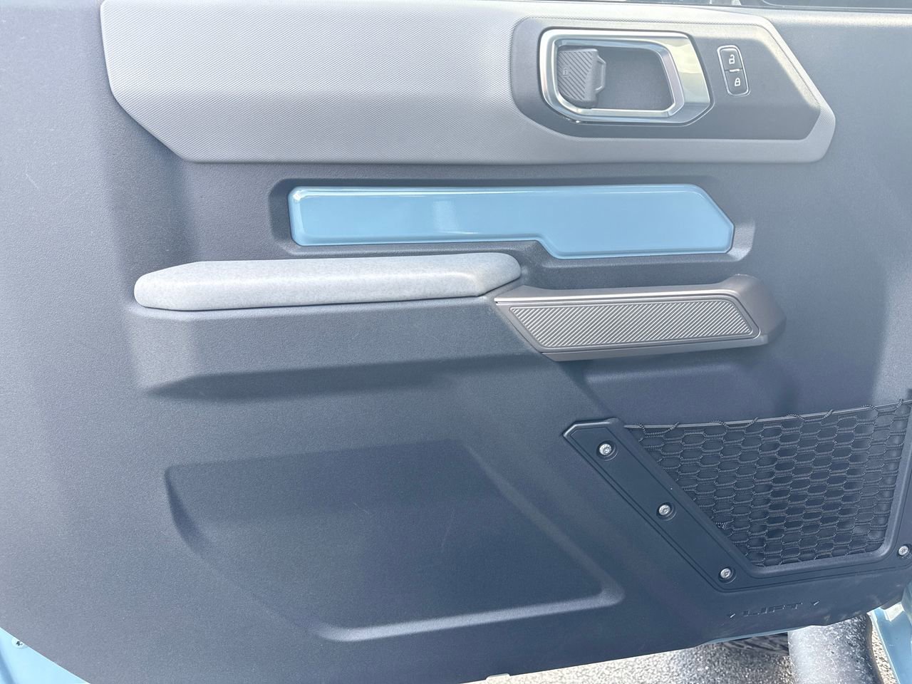 Used 2023 Ford Bronco Black Diamond image 15