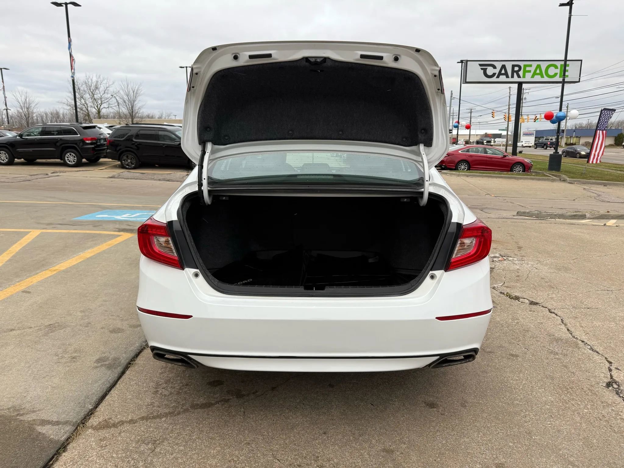 Used 2022 Honda Accord Sport image 12