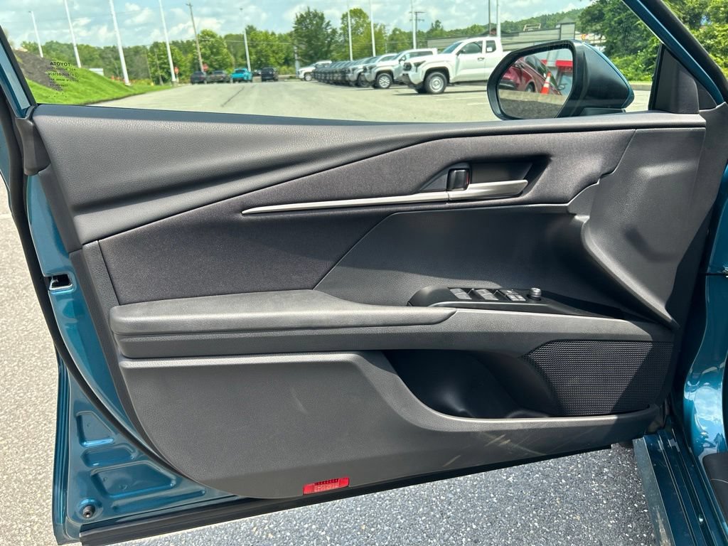 New 2026 Toyota Camry LE FWD image 10