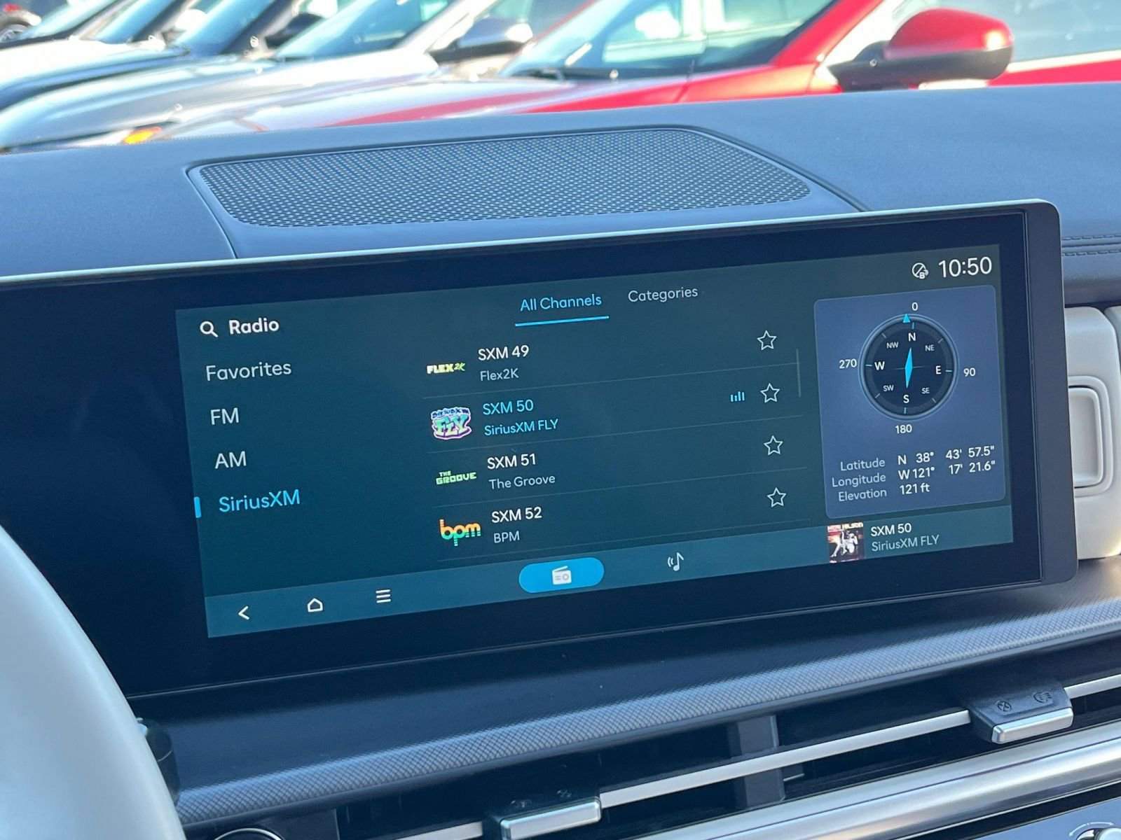 Used 2025 Hyundai Santa Fe SEL image 21