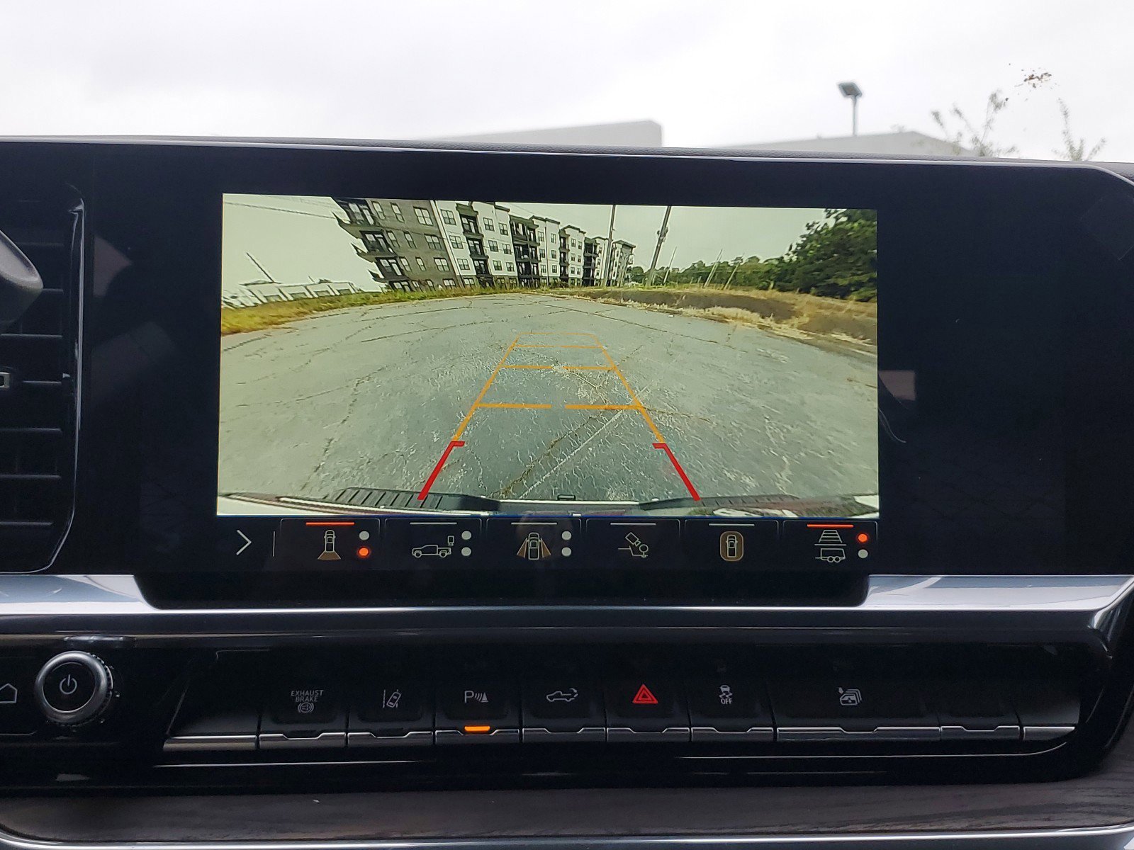 New 2025 GMC Sierra 2500 SLT w/ SLT Premium Package image 31