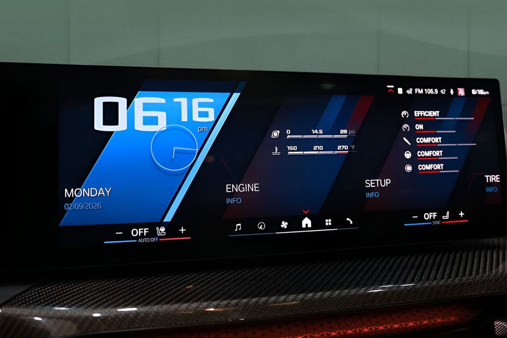 Used 2025 BMW M4 Coupe w/ Executive Package image 40