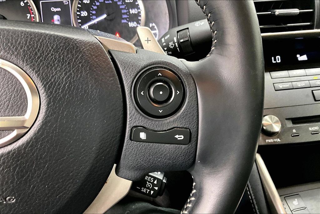 Used 2015 Lexus IS 250 w/ Premium Package RWD image 26