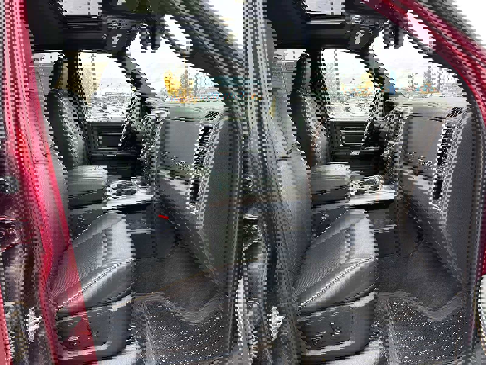 Used 2018 RAM 1500 Limited image 9