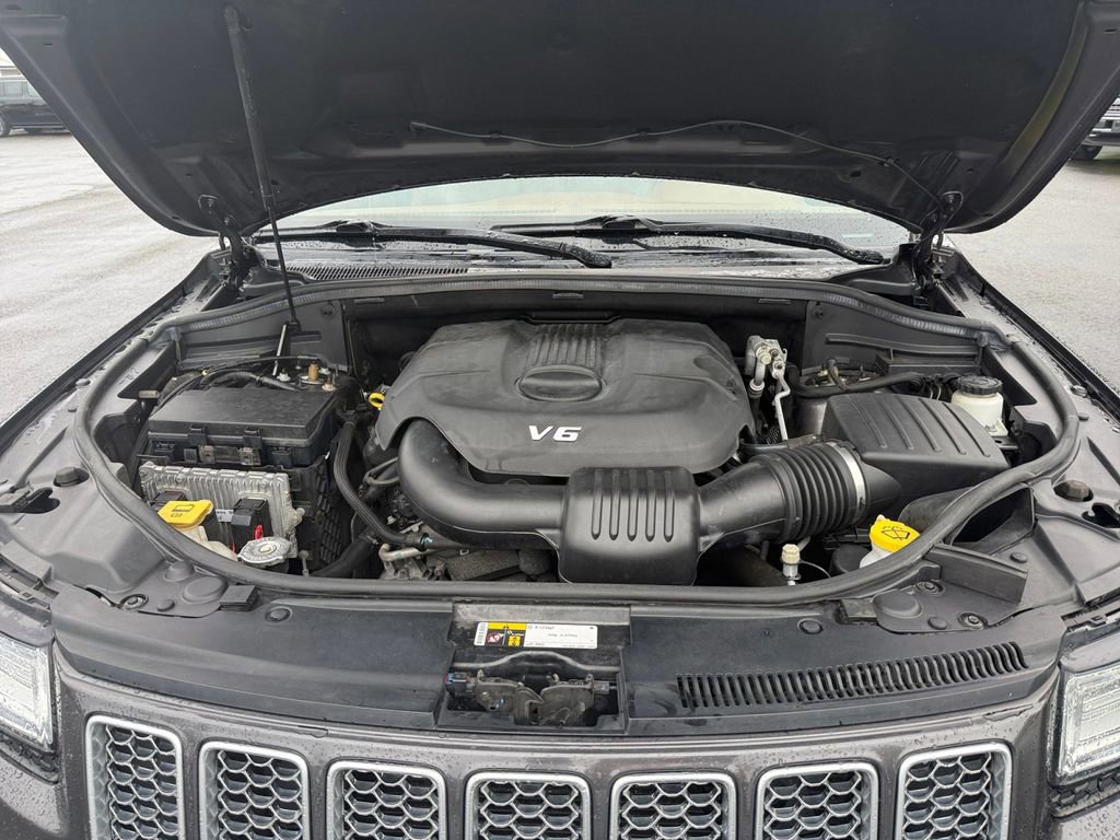 Used 2015 Jeep Grand Cherokee Summit w/ Platinum Series Group AWD/4WD image 21