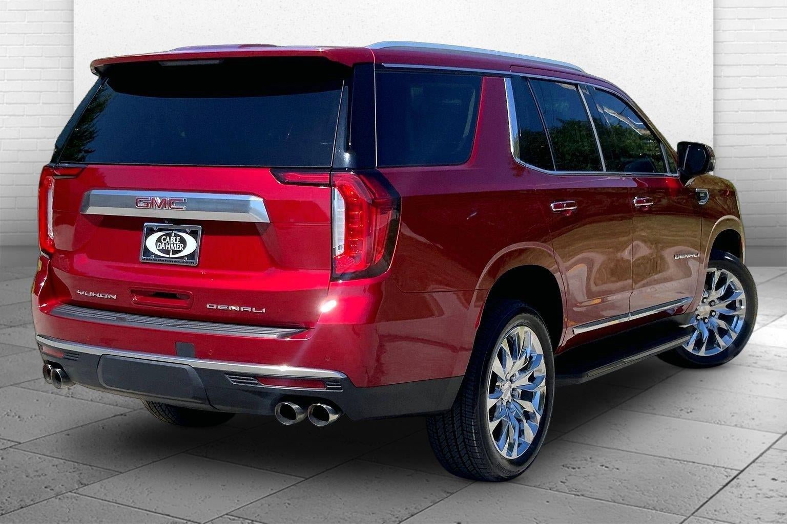 Used 2021 GMC Yukon Denali AWD/4WD image 14