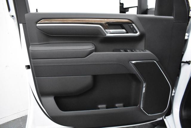 New 2025 Chevrolet Silverado 2500 LT w/ Safety Package image 15