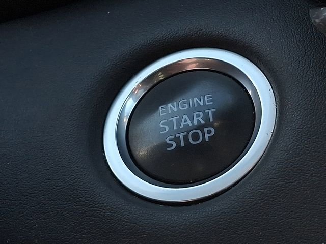 Used 2021 Toyota Highlander Platinum image 24