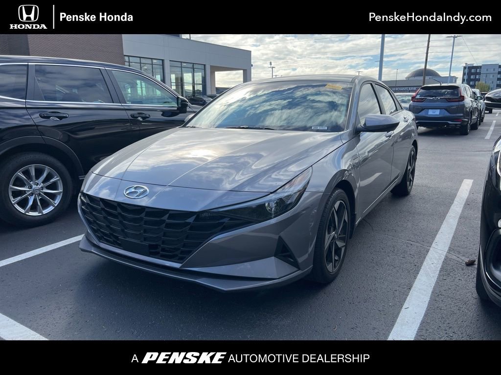 Used 2023 Hyundai Elantra SEL w/ Convenience Package