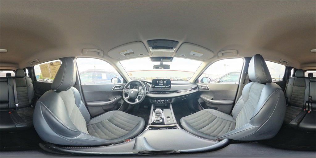 Used 2024 Mitsubishi Outlander SE Black Edition image 36