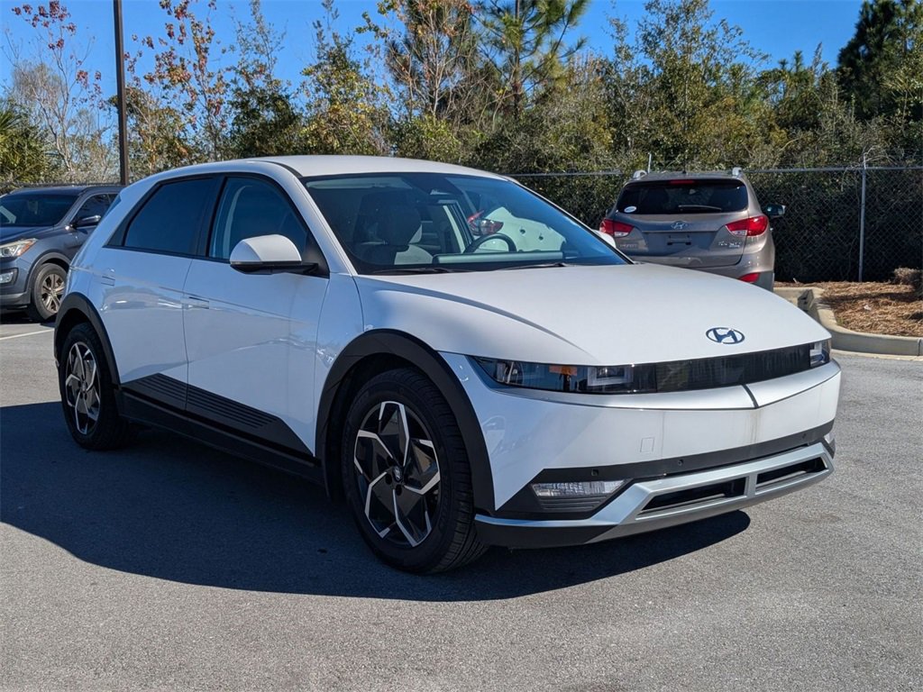 Used 2024 Hyundai Ioniq 5 SEL image 3