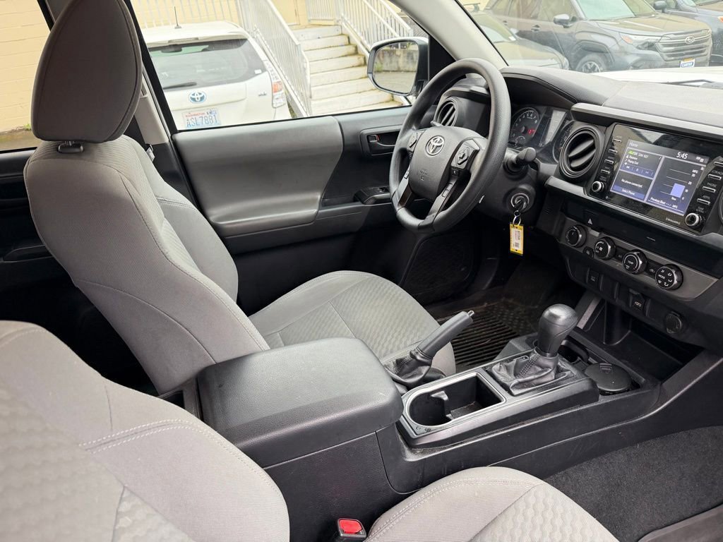 Used 2020 Toyota Tacoma SR AWD/4WD image 11