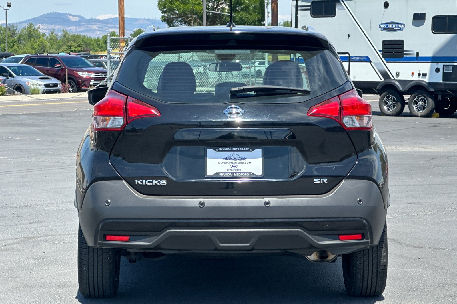 Used 2020 Nissan Kicks SR FWD image 5