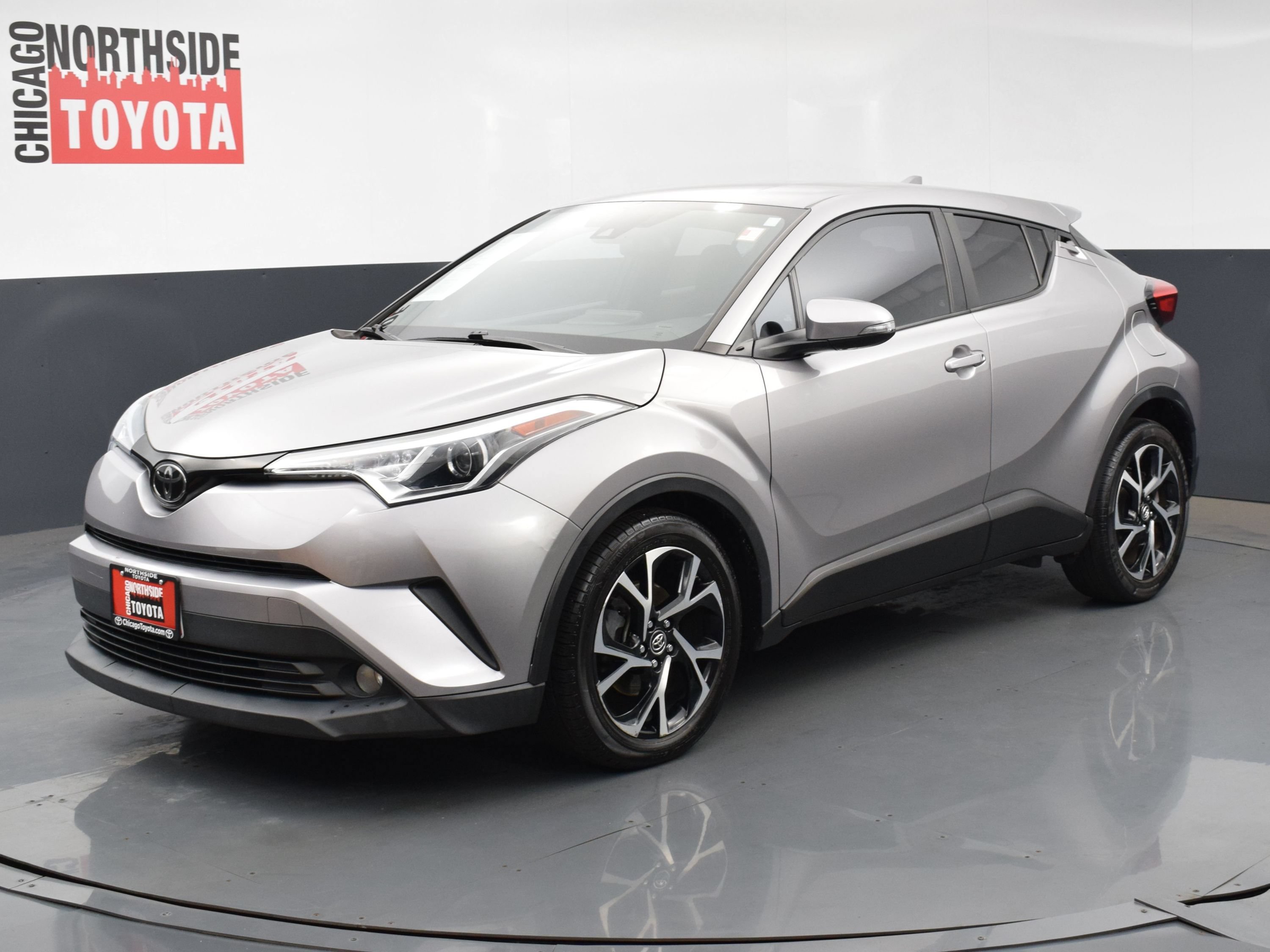 Used 2018 Toyota C-HR XLE FWD image 8