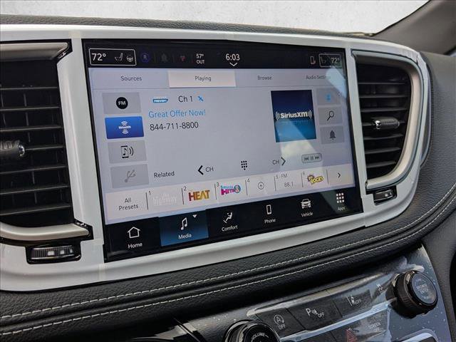 New 2026 Chrysler Pacifica Select image 12