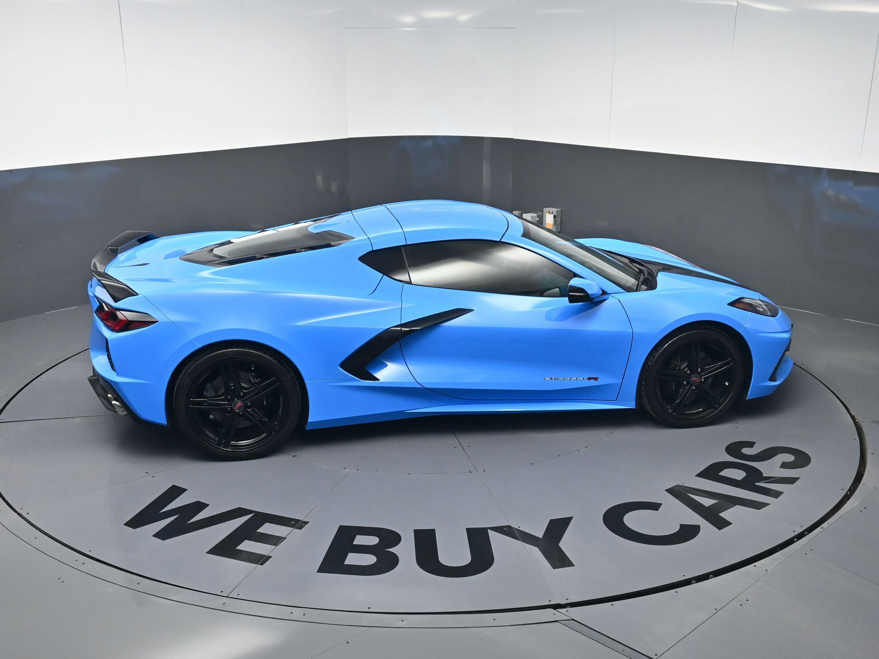 Certified 2025 Chevrolet Corvette Stingray Coupe w/ 1LT image 34