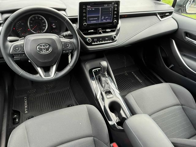 Used 2020 Toyota Corolla SE image 2