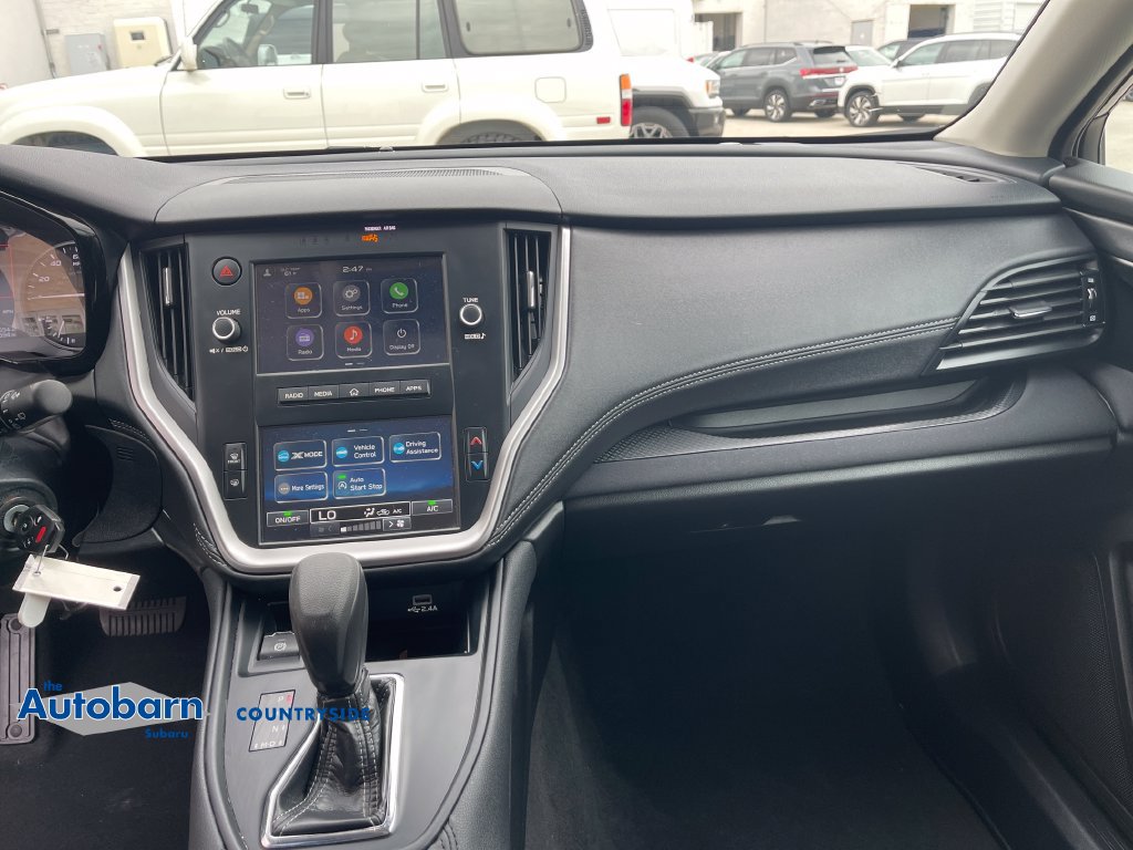 Certified 2025 Subaru Outback AWD/4WD image 15