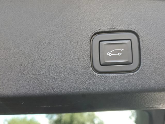 Certified 2024 Cadillac Lyriq Luxury RWD image 27